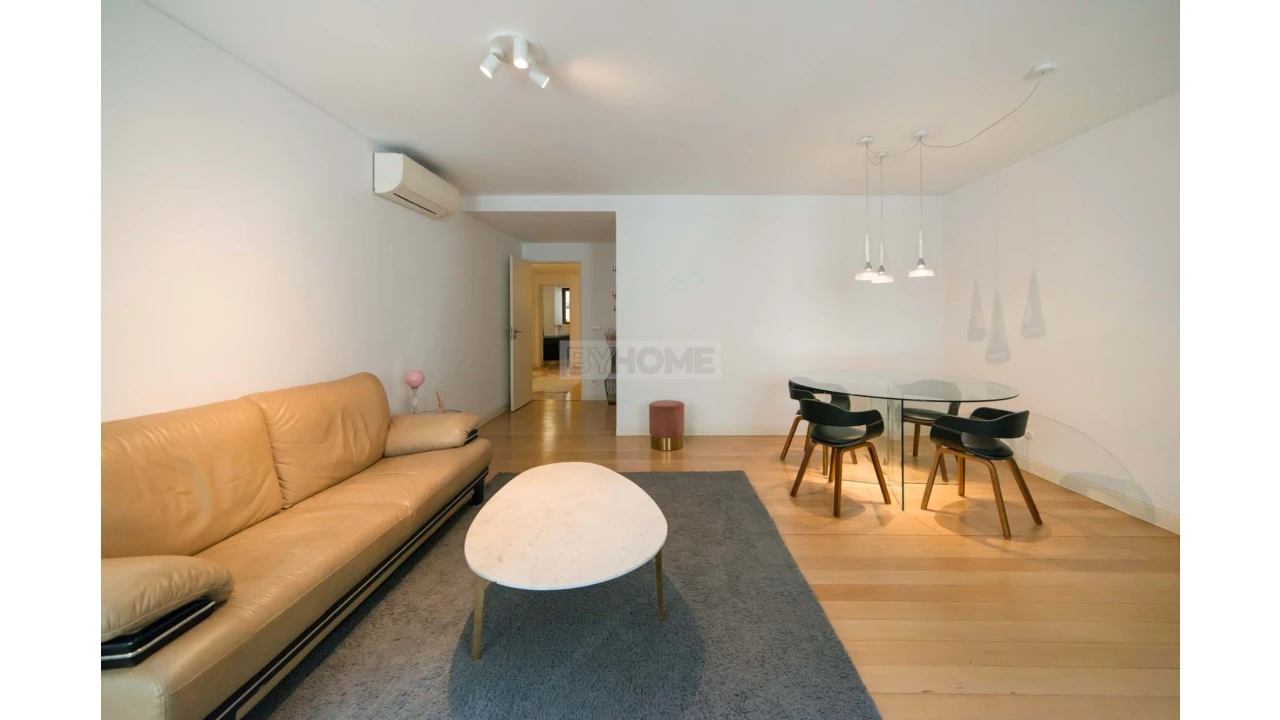 Apartamento T2 para Venda em Santa Maria Maior Foto 8