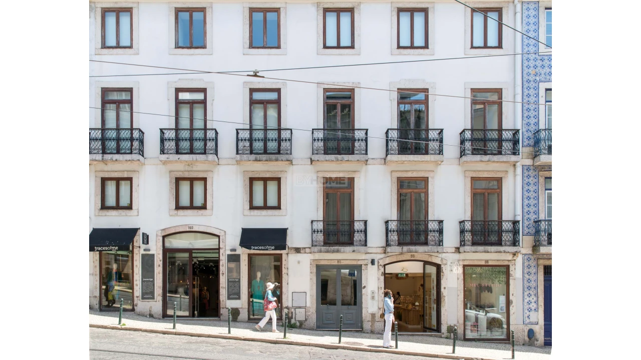 Apartamento T2 para Venda em Santa Maria Maior Foto 1