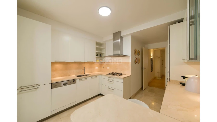 Apartamento T2 para Venda em Santa Maria Maior Foto 12