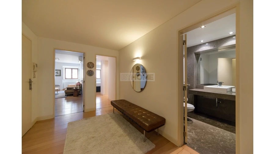 Apartamento T2 para Venda em Santa Maria Maior Foto 26