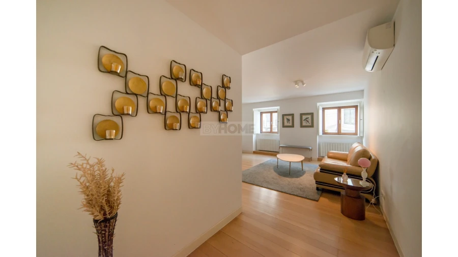 Apartamento T2 para Venda em Santa Maria Maior Foto 5