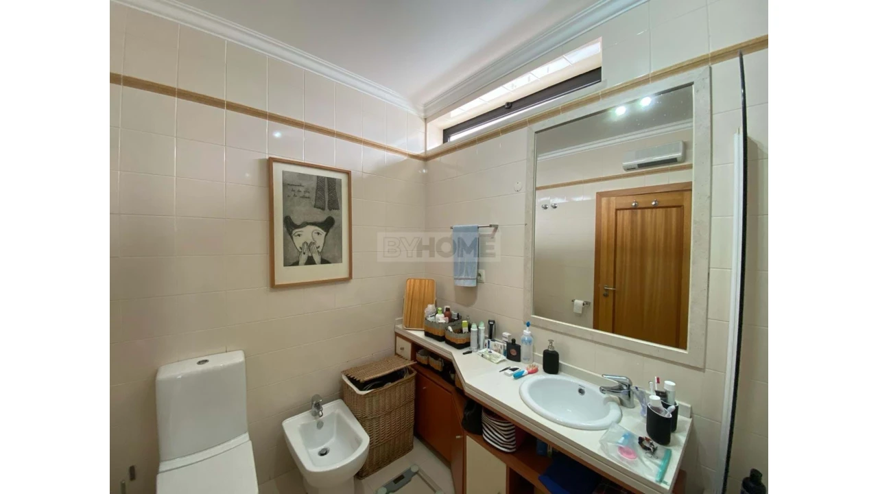 Apartamento T3 para Venda em Alcabideche Foto 12