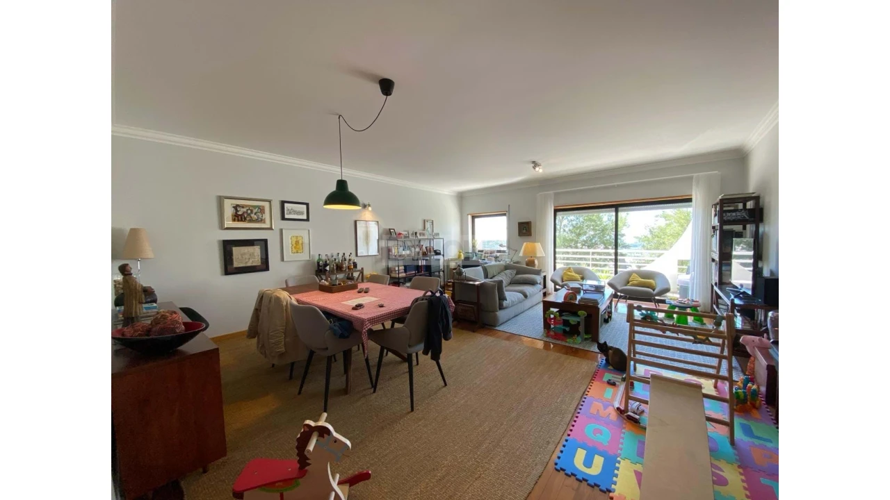 Apartamento T3 para Venda em Alcabideche Foto 5