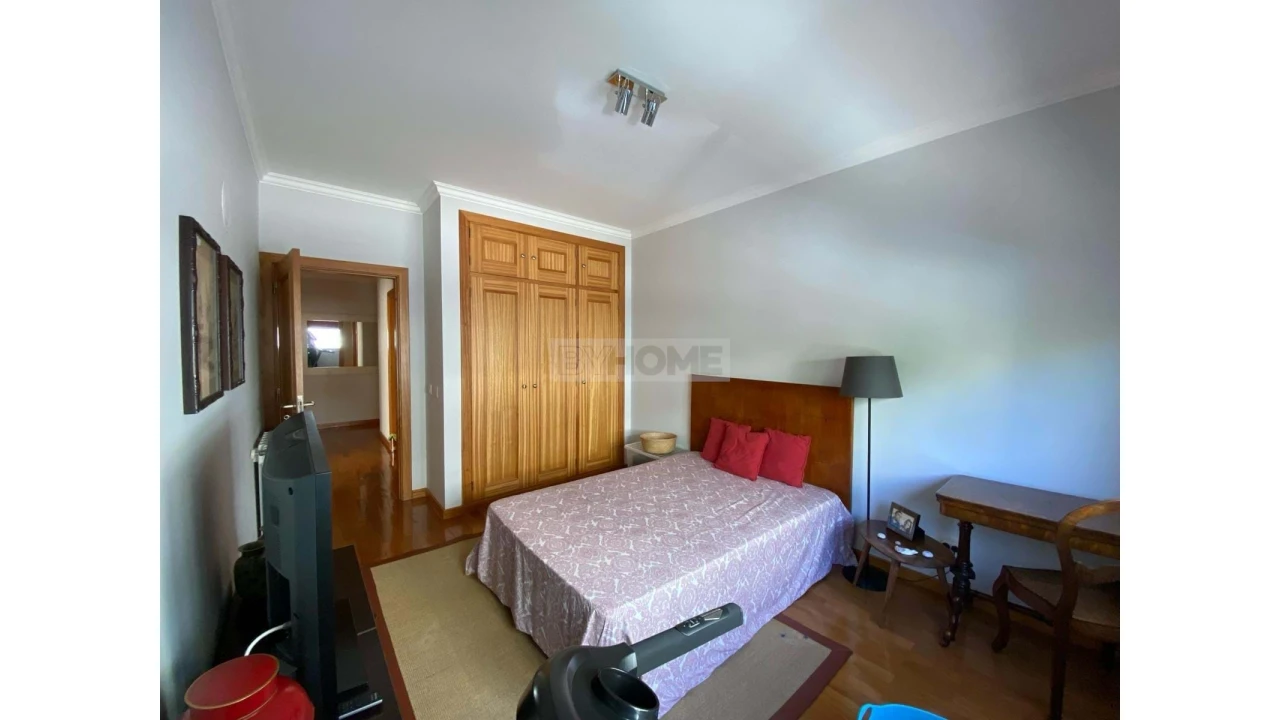 Apartamento T3 para Venda em Alcabideche Foto 25