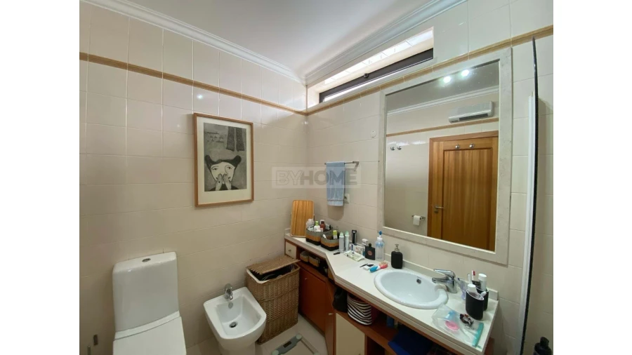 Apartamento T3 para Venda em Alcabideche Foto 12