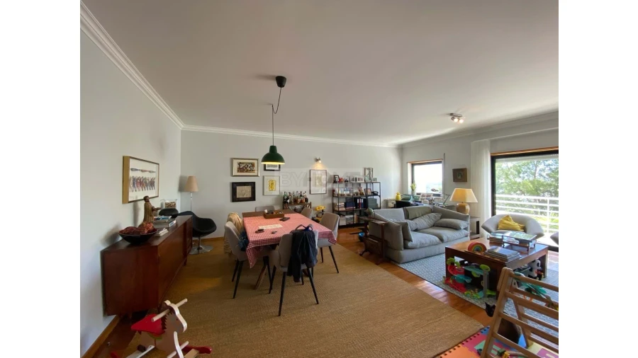 Apartamento T3 para Venda em Alcabideche Foto 4