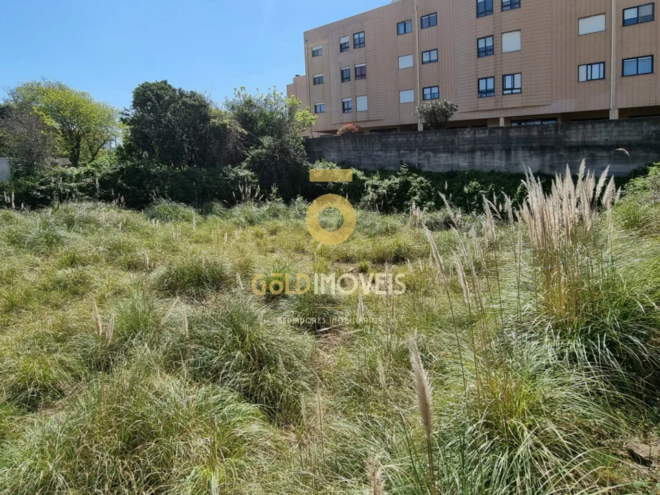 Terreno para Venda em Gulpilhares e Valadares Foto 2
