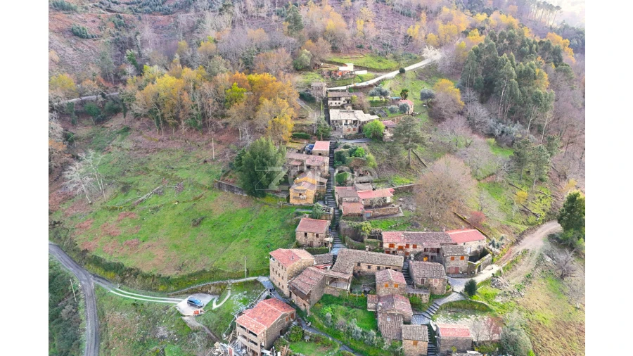 Quinta T4 para Venda em Lousã e Vilarinho Foto 3