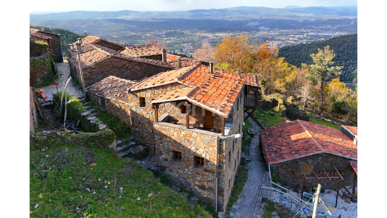 Quinta T4 para Venda em Lousã e Vilarinho Foto 2