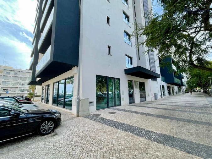 Negócio para Venda em Quarteira Foto 8