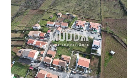 Terreno para Venda em Sé, Santa Maria e Meixedo