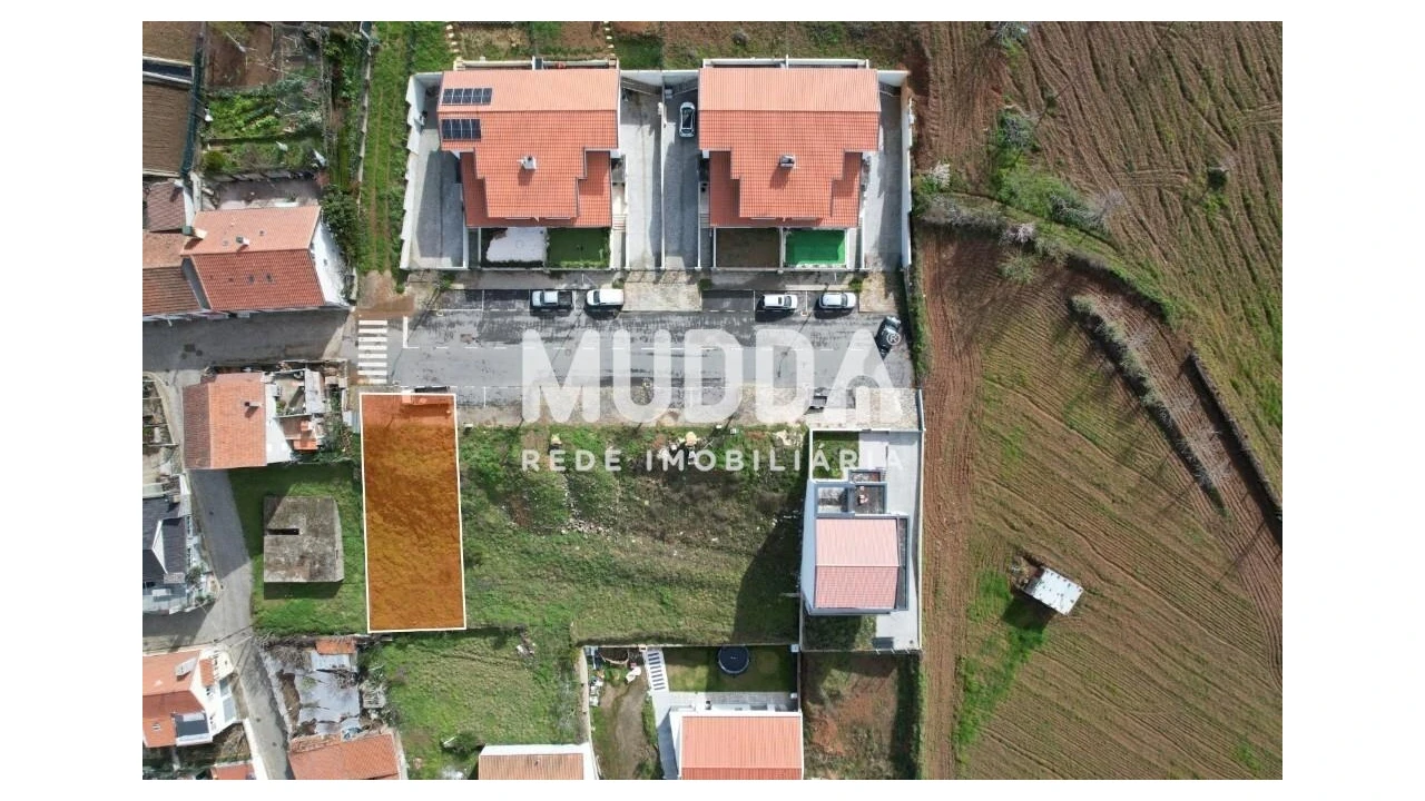 Terreno para Venda em Sé, Santa Maria e Meixedo Foto 1