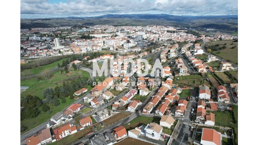 Terreno para Venda em Sé, Santa Maria e Meixedo Foto 7
