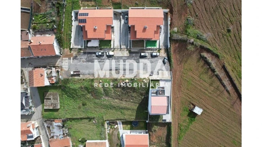Terreno para Venda em Sé, Santa Maria e Meixedo Foto 9