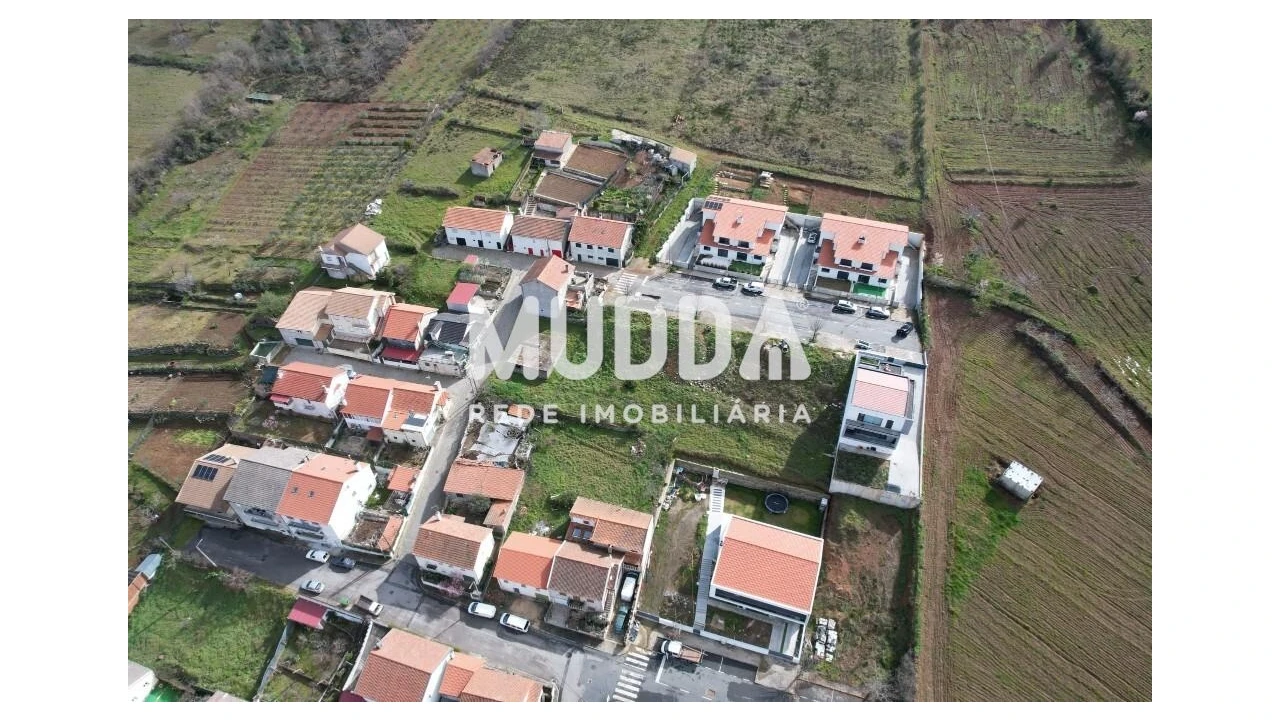 Terreno para Venda em Sé, Santa Maria e Meixedo Foto 10