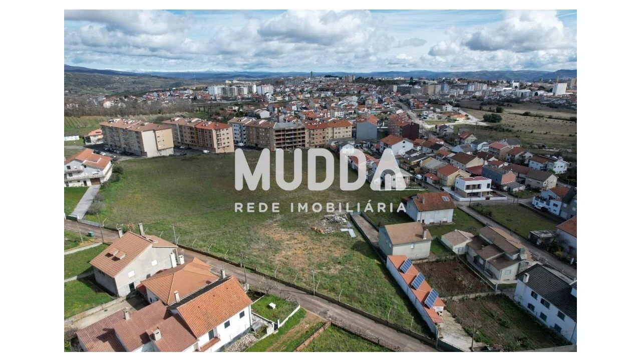Terreno para Venda em Sé, Santa Maria e Meixedo Foto 12