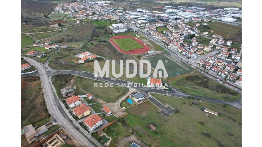 Terreno para Venda em Sé, Santa Maria e Meixedo Foto 11