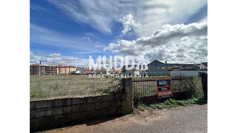 Terreno para Venda em Sé, Santa Maria e Meixedo Foto 13