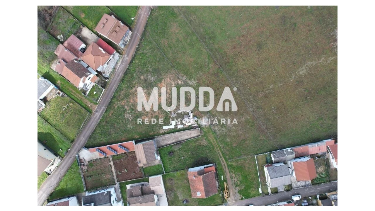 Terreno para Venda em Sé, Santa Maria e Meixedo Foto 2