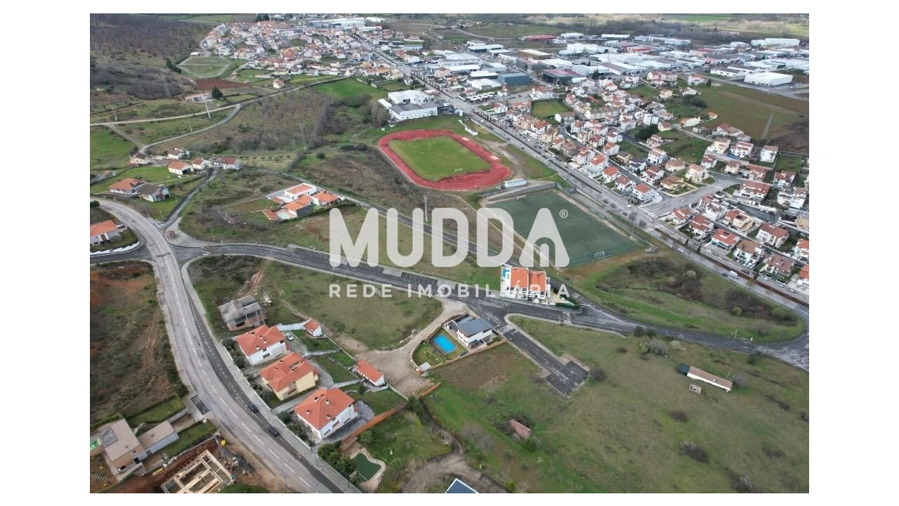 Terreno para Venda em Sé, Santa Maria e Meixedo Foto 11