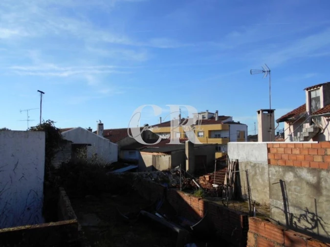 Moradia T3 para Venda em Avelar Foto 31