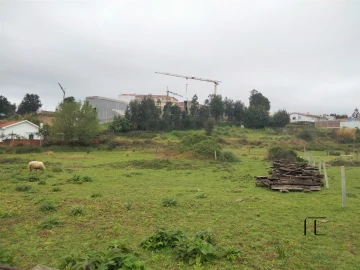 Terreno para Venda em Mafamude e Vilar do Paraíso