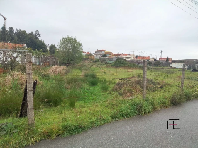 Terreno para Venda em Mafamude e Vilar do Paraíso Foto 4