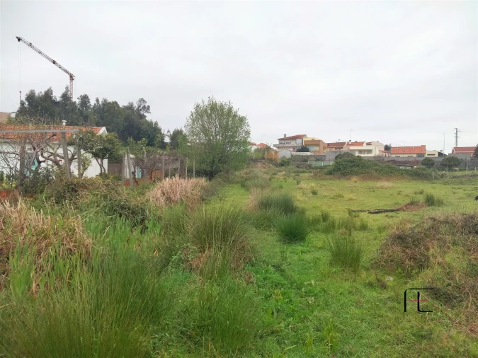 Terreno para Venda em Mafamude e Vilar do Paraíso Foto 2