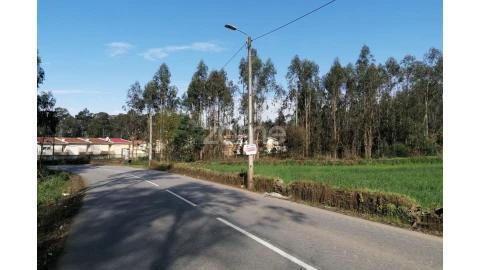 Terreno para Venda em Vila Nova de Famalicão e Calendário