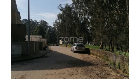 Terreno para Venda em Vila Nova de Famalicão e Calendário