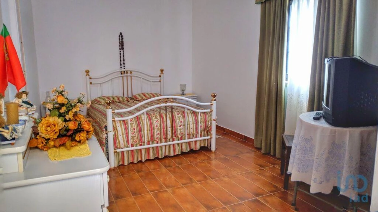 Moradia T4 para Venda em Castelo Rodrigo Foto 9