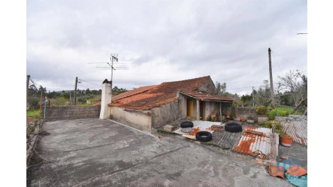 Moradia T3 para Venda em São Miguel, Santa Eufémia e Rabaçal
