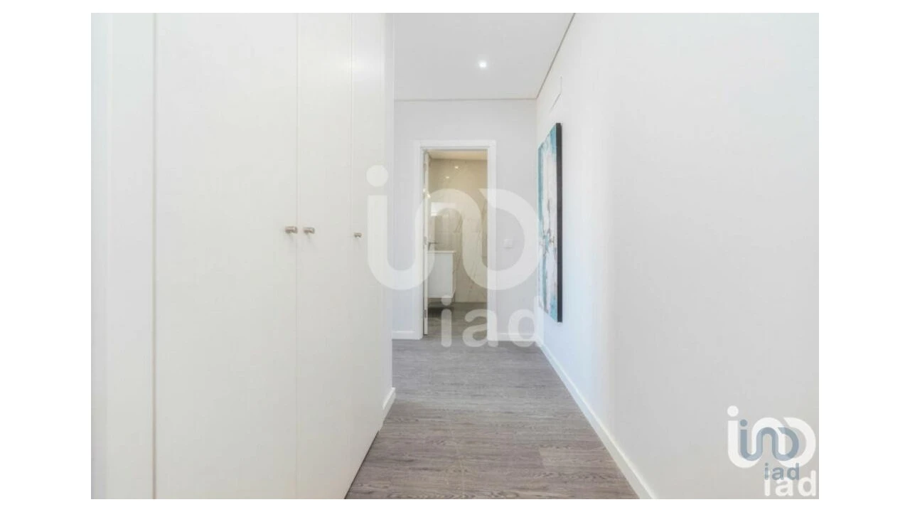 Apartamento T3 para Venda em Quelfes Foto 14