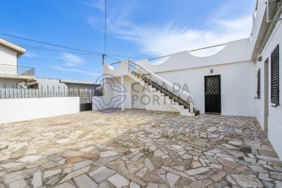 Moradia T3 para Venda em Perafita, Lavra e Santa Cruz do Bispo