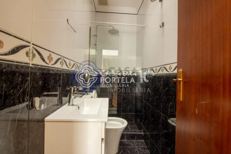 Moradia T3 para Venda em Perafita, Lavra e Santa Cruz do Bispo Foto 10