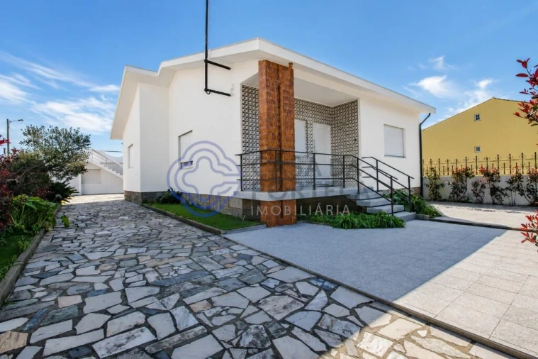 Moradia T3 para Venda em Perafita, Lavra e Santa Cruz do Bispo Foto 3