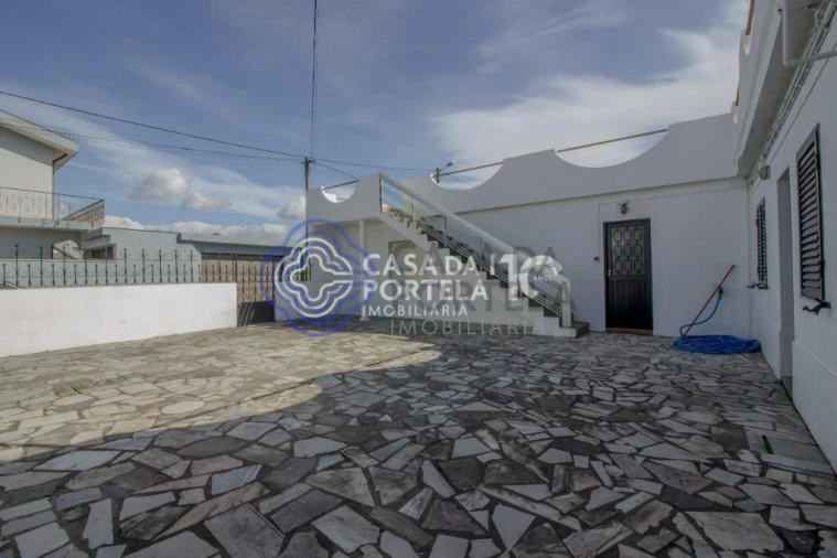 Moradia T3 para Venda em Perafita, Lavra e Santa Cruz do Bispo Foto 3