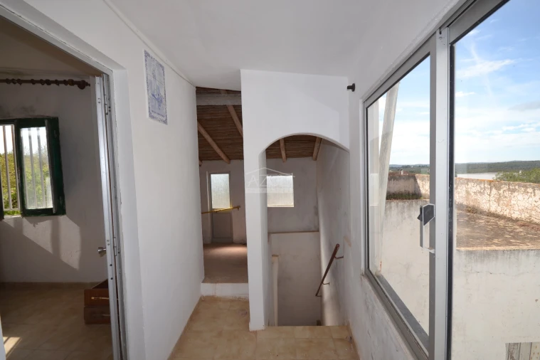Moradia T3 para Venda em Alte Foto 14