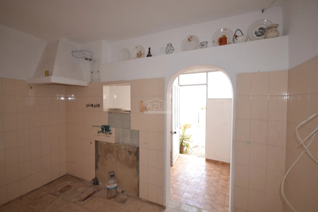 Moradia T3 para Venda em Alte Foto 12