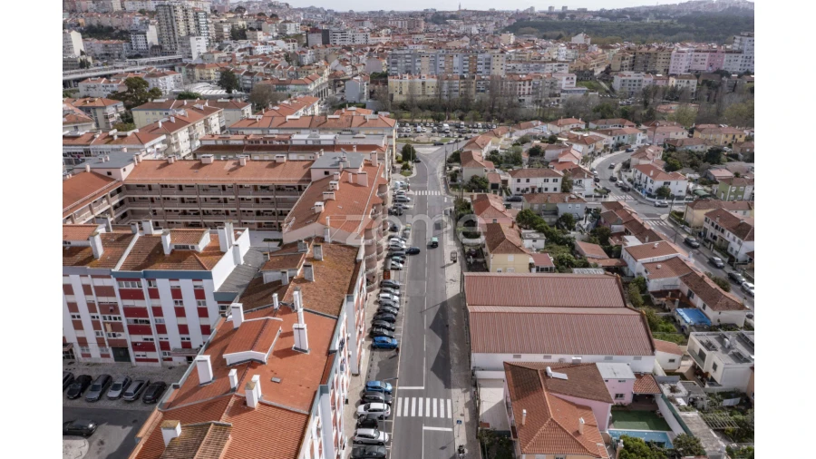 Terreno Comércio / Armazém para Venda em Queluz e Belas Foto 11