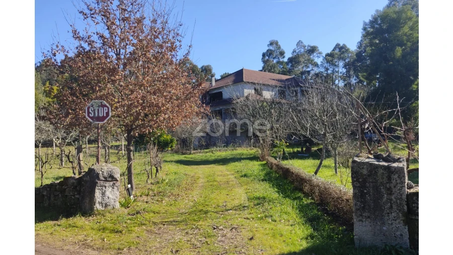 Moradia T4 para Venda em Rio de Loba Foto 2