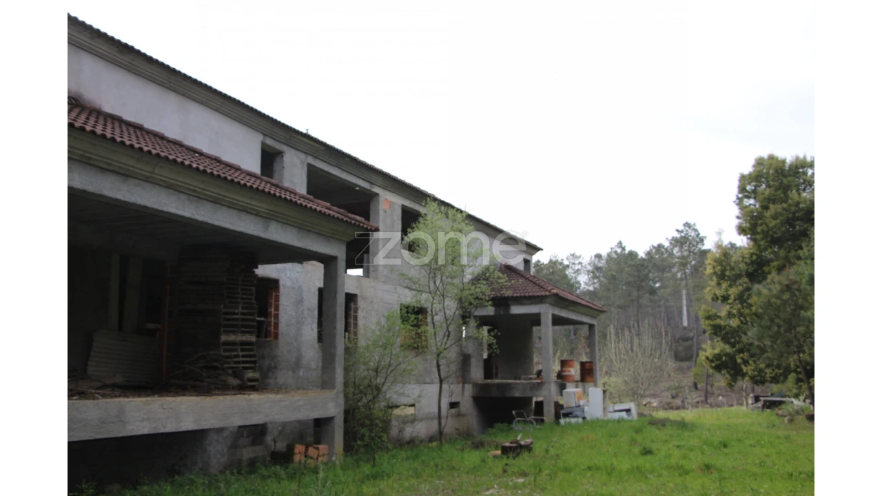 Moradia T4 para Venda em Rio de Loba Foto 7