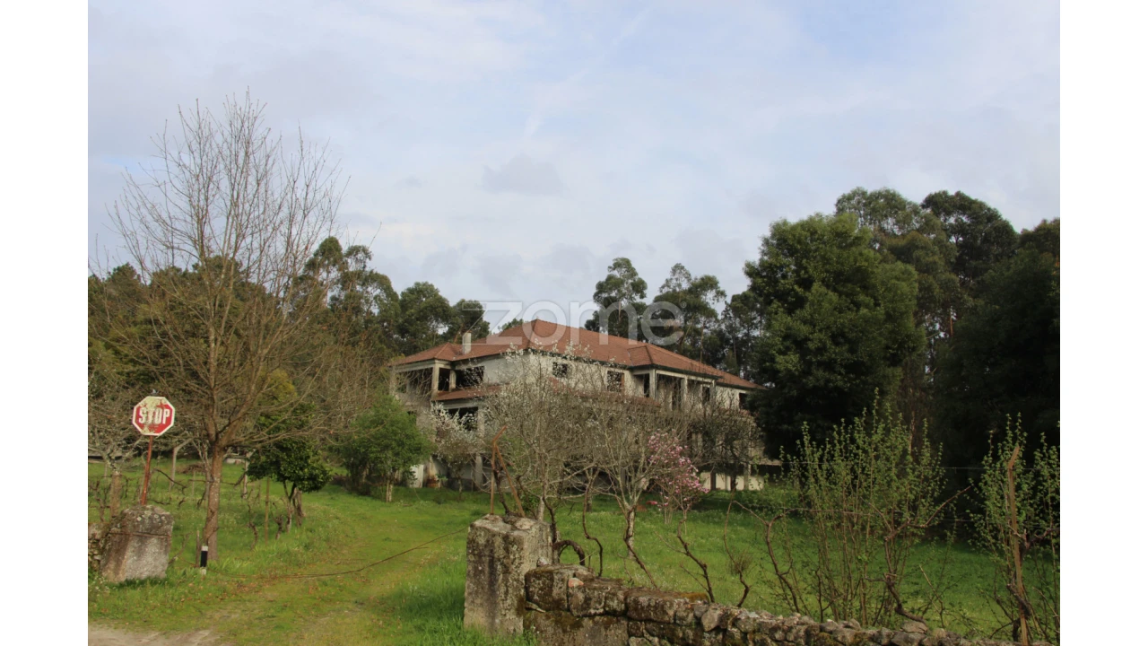 Moradia T4 para Venda em Rio de Loba Foto 28