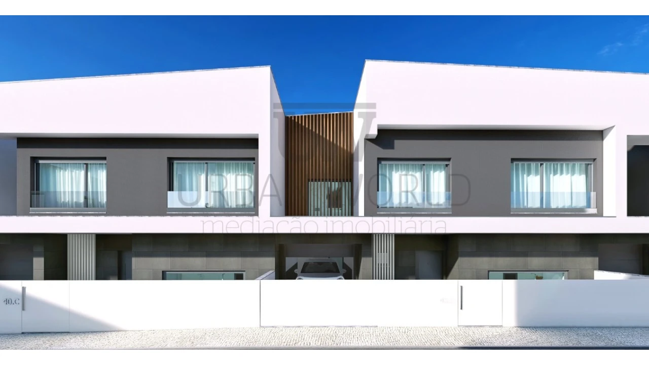 Moradia T4 para Venda em Loures Foto 14