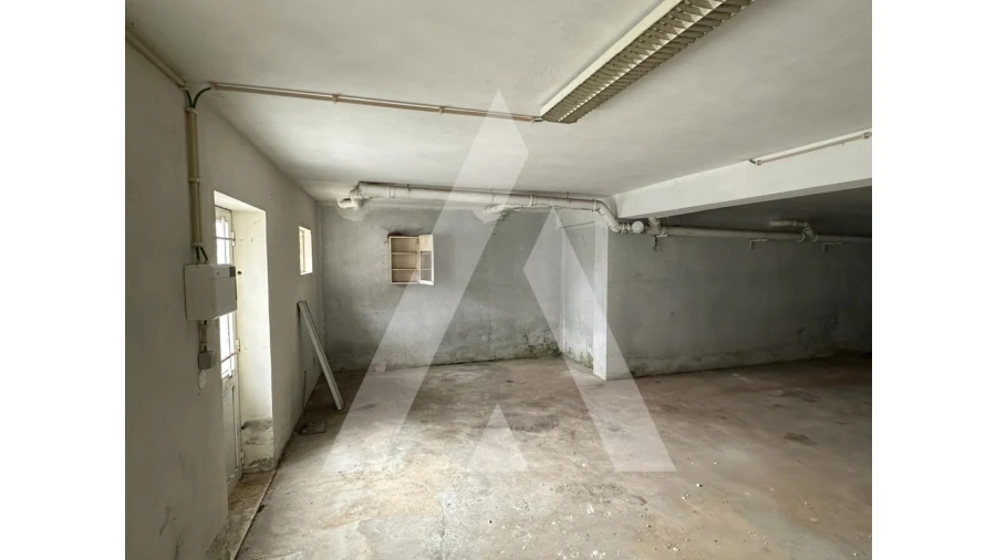 Loja para Arrendamento em Oiã Foto 10