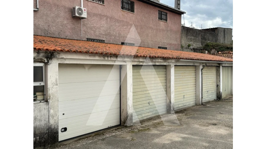 Loja para Arrendamento em Oiã Foto 11