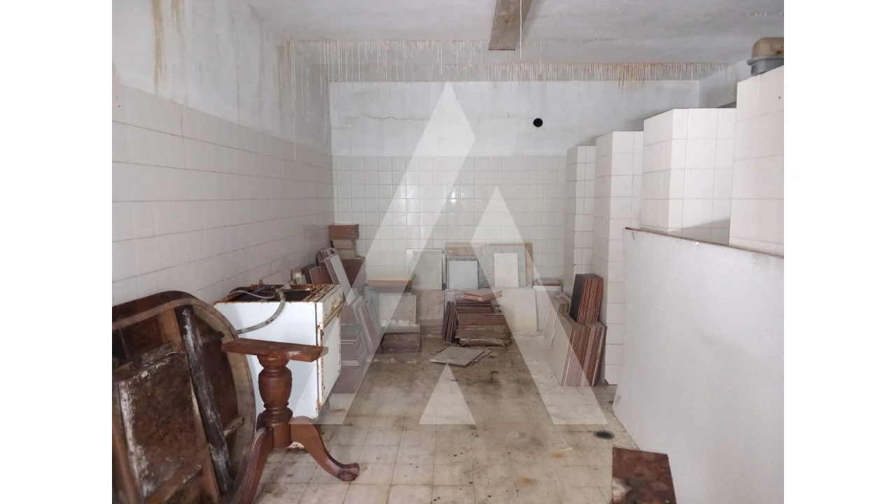 Armazém para Venda em Macieira de Cambra Foto 7