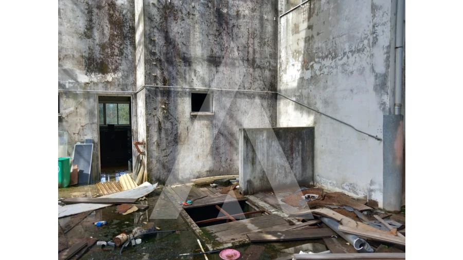 Armazém para Venda em Macieira de Cambra Foto 13