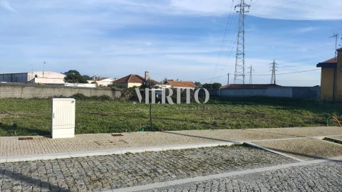 Terreno para Venda em Gião