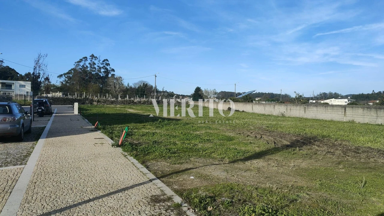 Terreno para Venda em Gião Foto 7